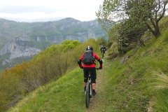Start in den 6 Kilometer langen Trail im Piemont